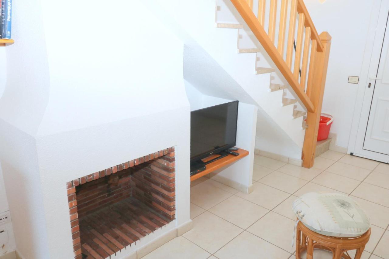 Port Estrella 24 Villa Roses Ngoại thất bức ảnh